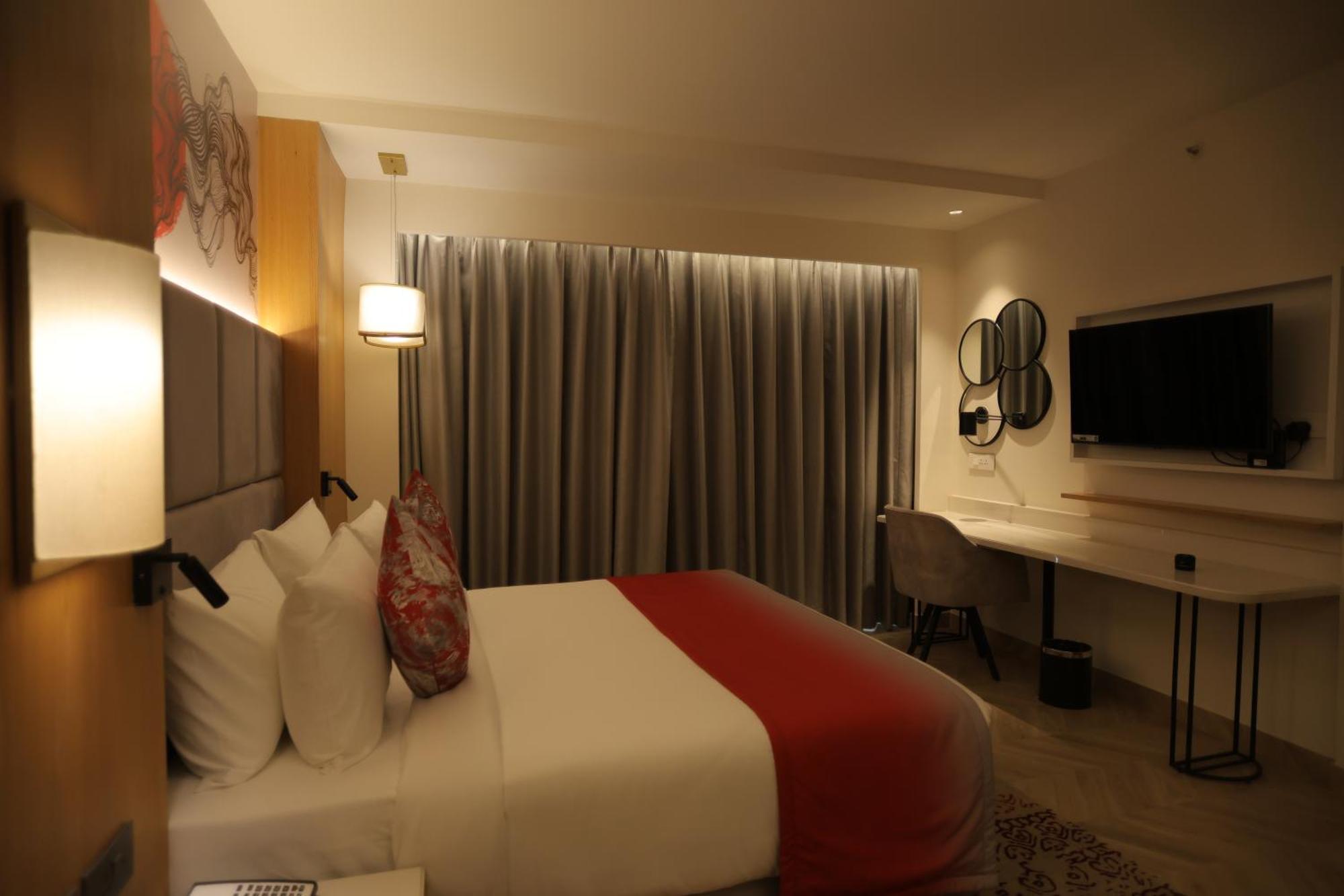 Ramada By Wyndham Gorakhpur Gorakhnath Mandir Road 호텔 외부 사진